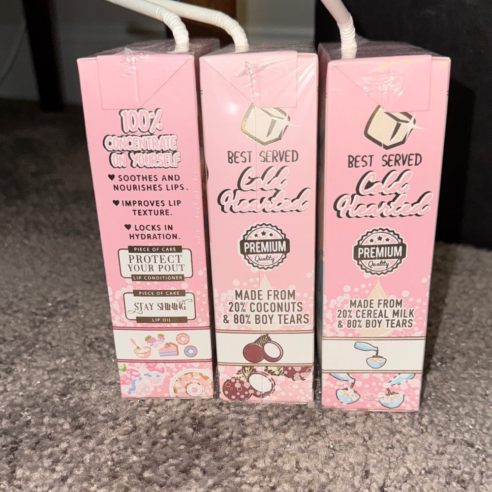 P Louise Bad B***h Energy lip, conditioner, and lip oil - Picture 3 of 7
